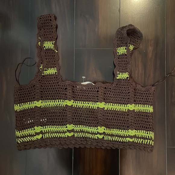 NWOT FREE PEOPLE Large Beach Cover up DONNI Sweater Set Crochet Skirt Crop Top - Picture 9 of 14